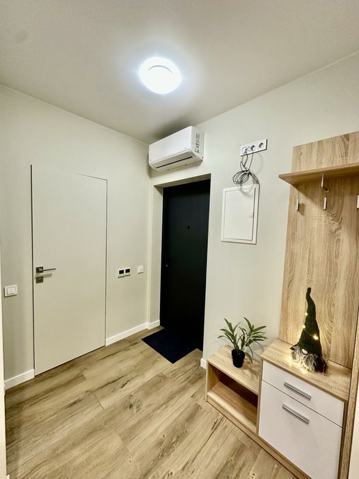 Оренда 1 кімнатна квартира вул. Роксоляни , новобудова, євроремонт.