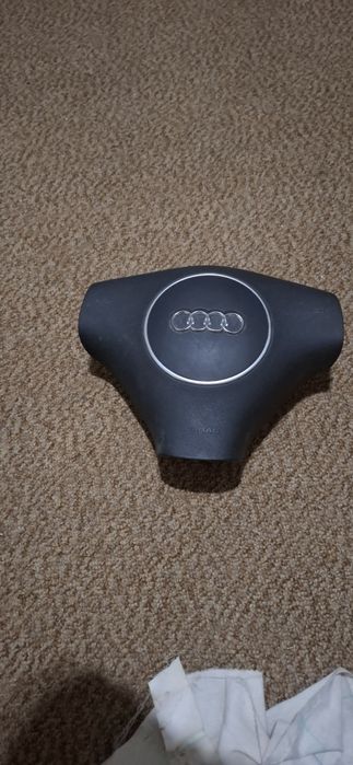 Volante audi em bom estado