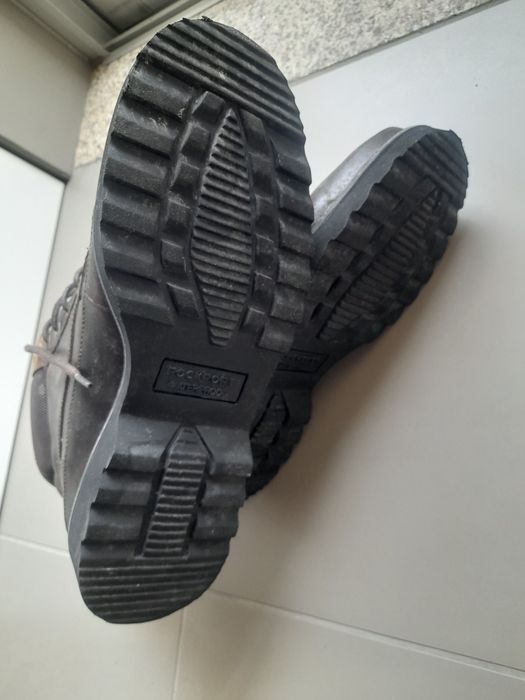 Bota castanha  unisexo