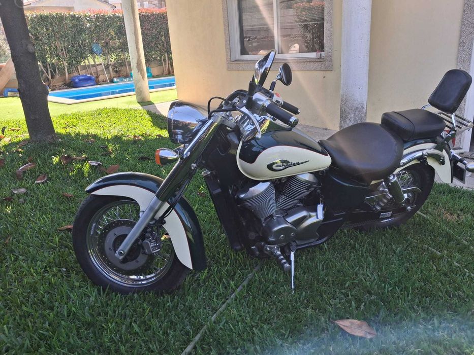 Honda Shadow 750