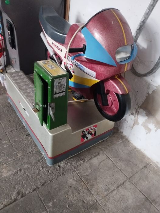 Mota infantil - máquinas
