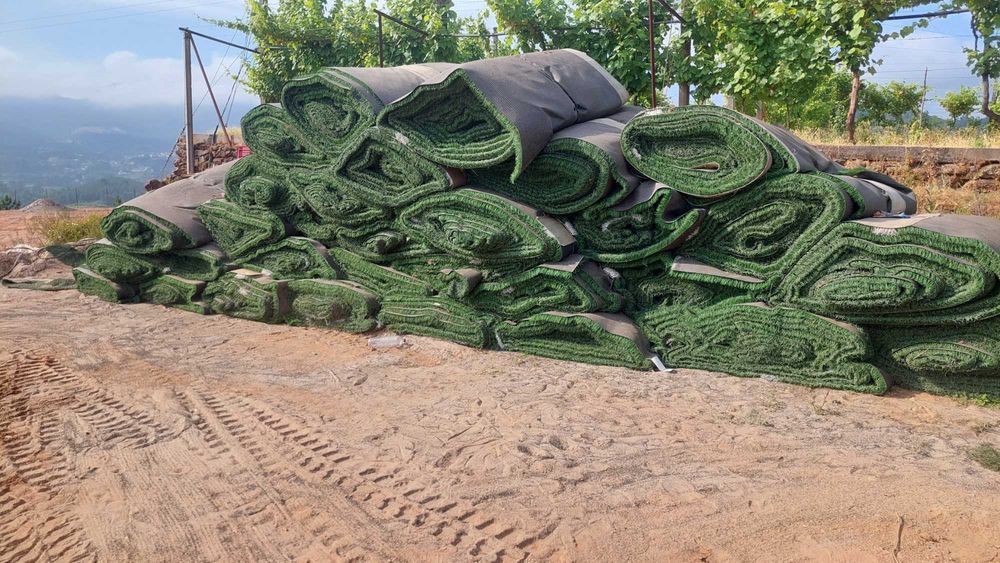 Relva sintetica profissional