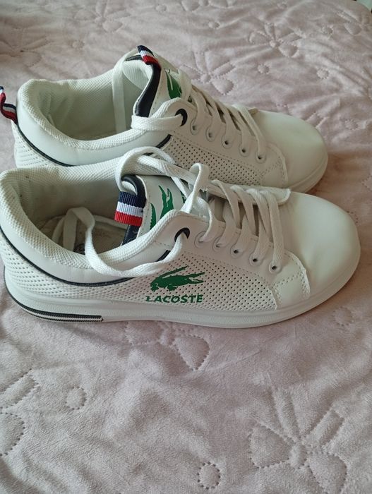 Białe sneakersy damskie r. 37