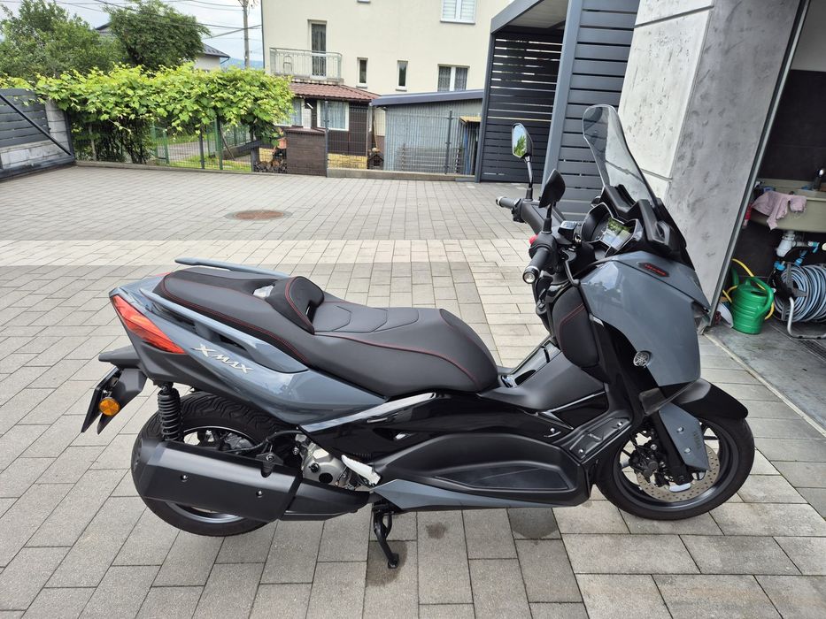 Yamaha XMax  300