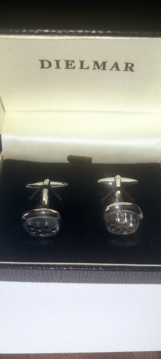 Botões de punho NOVOS EM CAIXA Dielmar