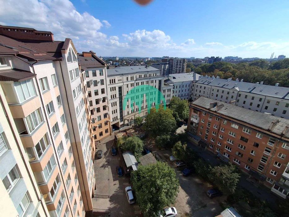Продається 2 кім квартира в ЦЕНТРІ, МОЖНА ПІД ДЕРЖПРОГРАМИ (51)