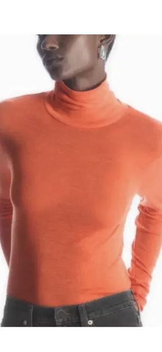 COS Гольф/водолазка  (апельсин)100% вовна(Merino wool)