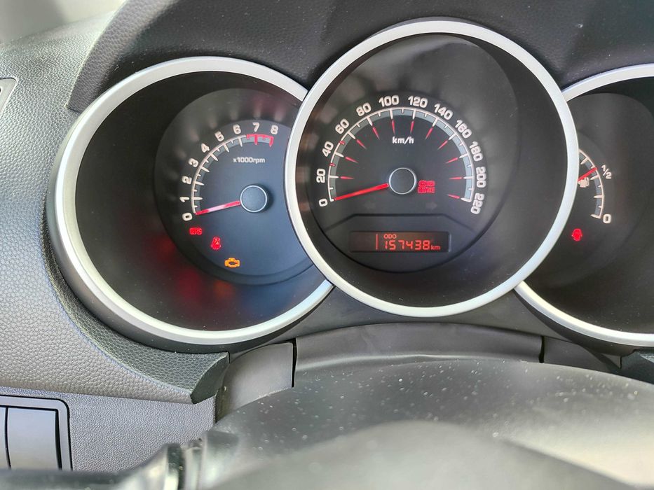Samochód osobowy KIA Venga 2012