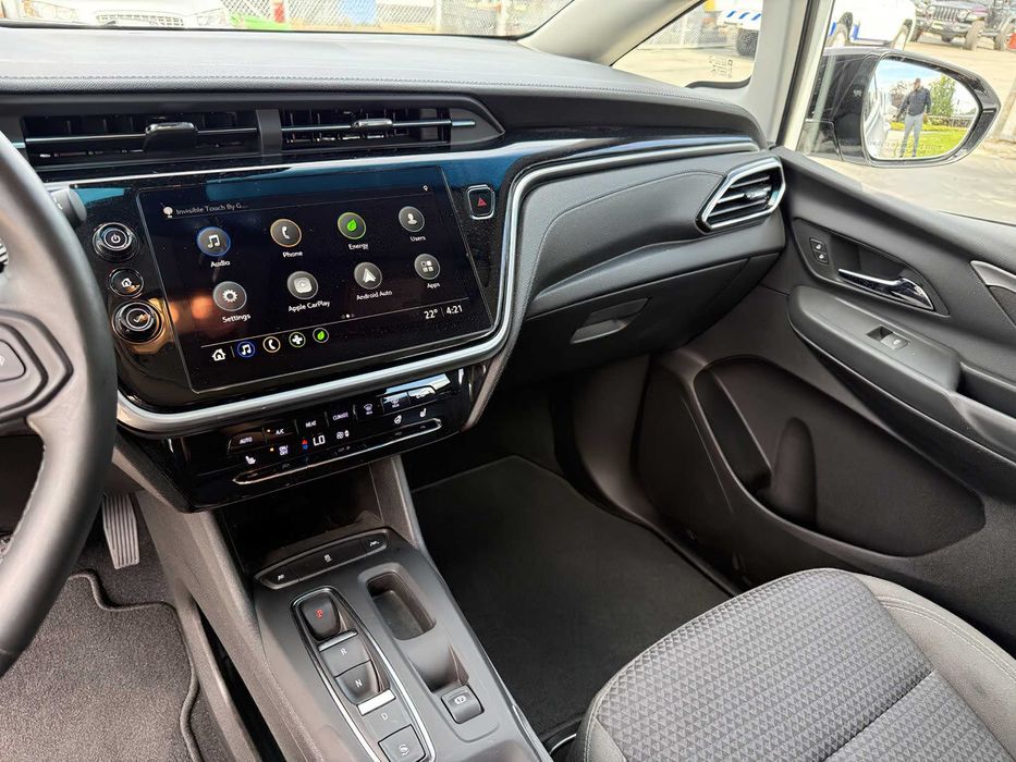 Chevrolet Bolt EV 2LT      2023