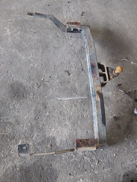 Engate de reboque opel vivaro