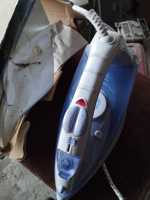 Ferro de engomar64751010426625120