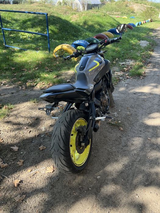Yamaha mt-07 2016