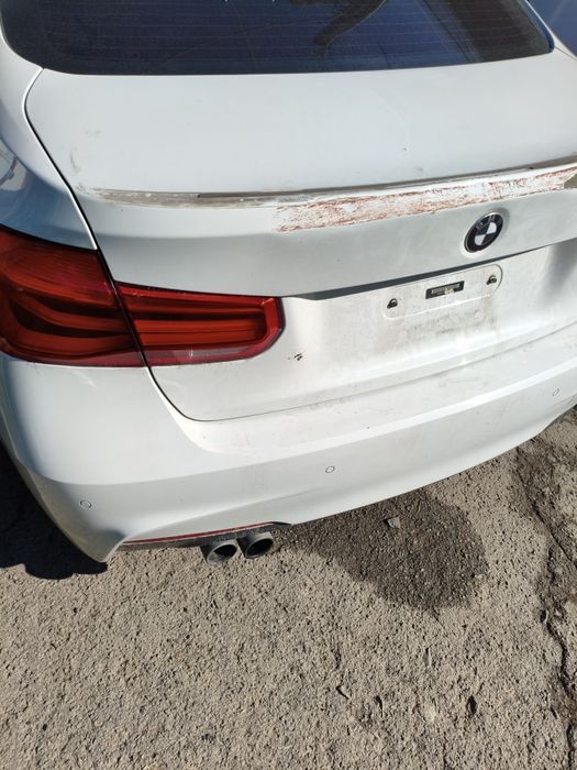 Кришка багажника bmw f30
