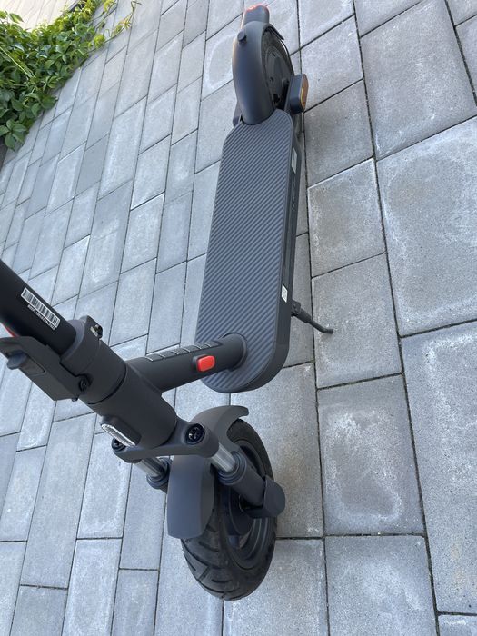 Hulajnoga elektryczna Xiaomi Electric Scoote 5
