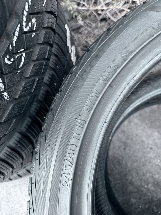 245 40 18 Vredestein Xtreme S 85% 2024 Шини Зима