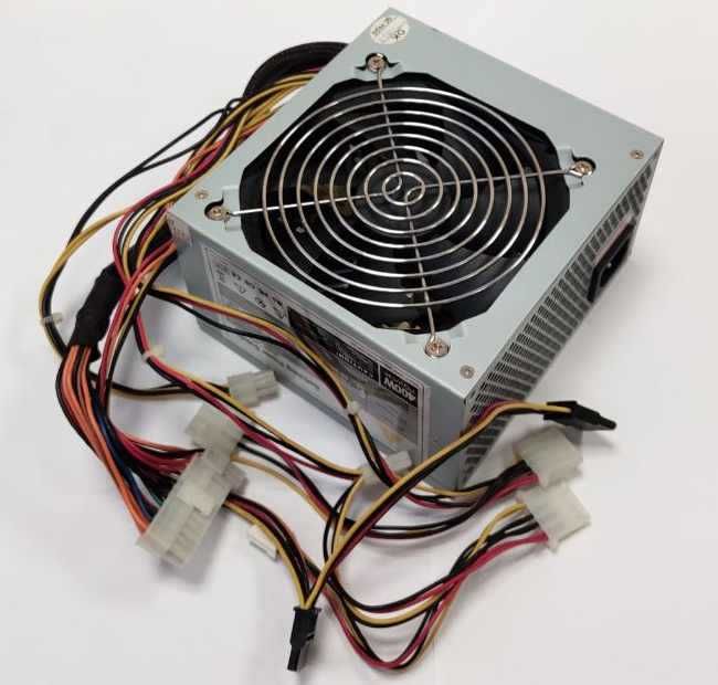 Продам блоки питания  ATX 350W Power Master, 400W FOXCONN FX-400