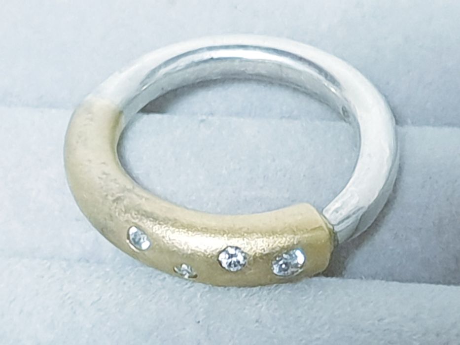 Fantásticos aneis em prata contrastada - preços individuais