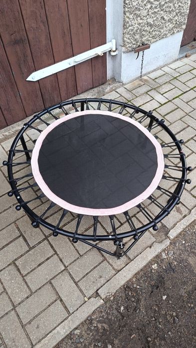 Trampolina do skakania