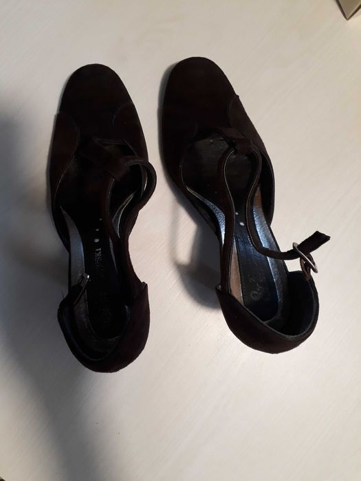 Buty damskie na obcasie