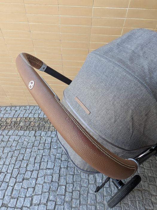 Carrinho Cybex Priam + Ovo Cloud T i-size