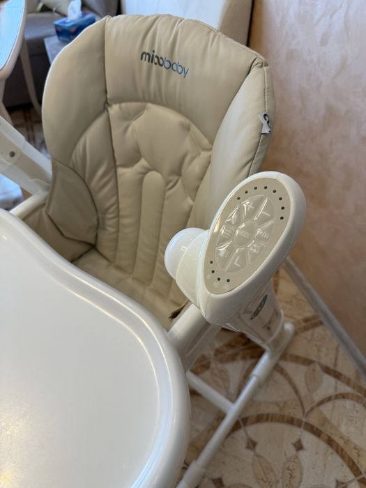 стільчик для годування Mioobaby Jazz Beige