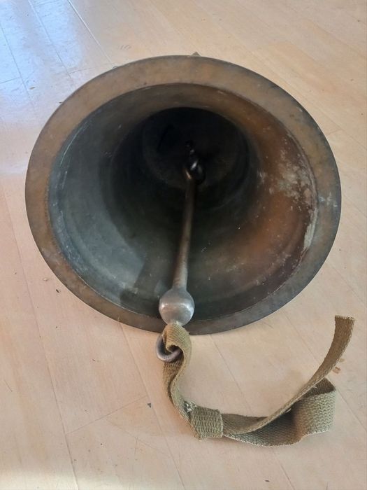 Рында бронза  колокол дзвин  антиквариат Валдай. Язычок