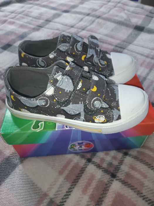 Trampki chłopięce 29 NOWE