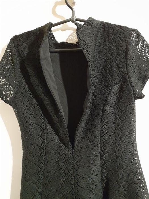 Zara Basic в ідеалі чорна мереживна міні-сукня р.М