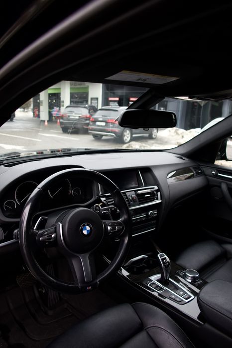 Продам BMW X4 M40i