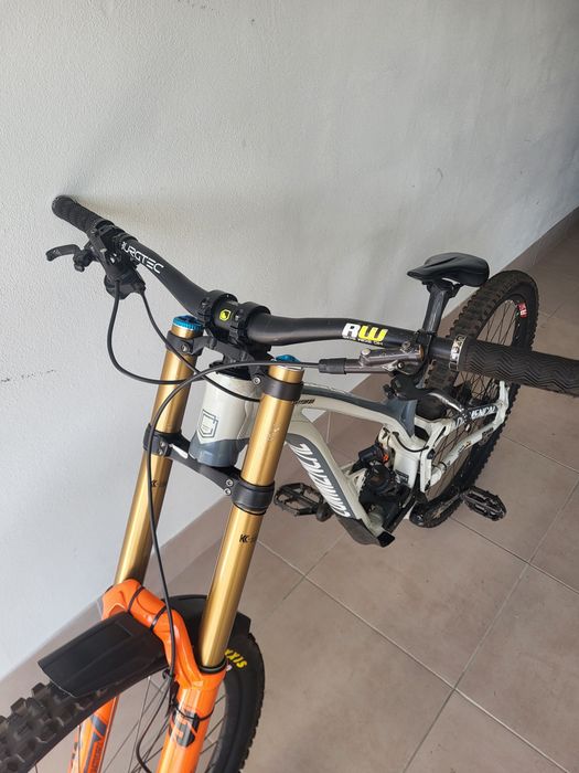 Bicicleta downhill Comencal 29