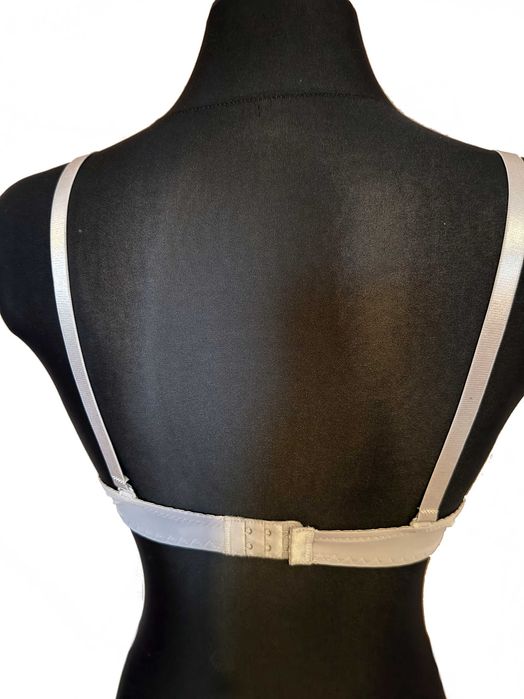 Koronkowy biustonosz stanik delikatny push-up r. 75B