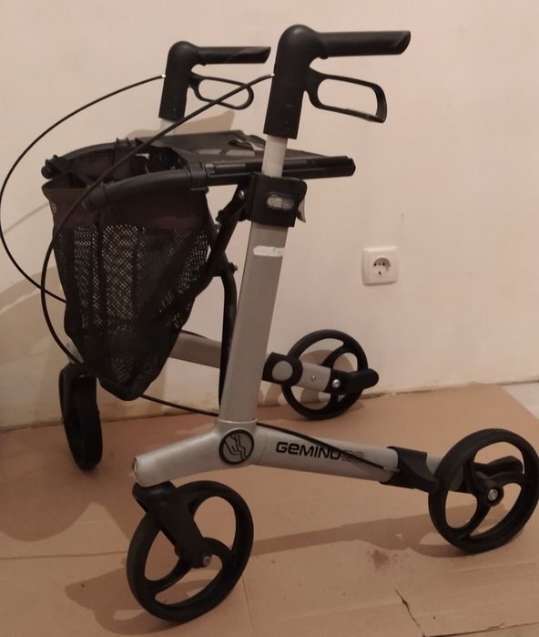 Ходунки- роллатори