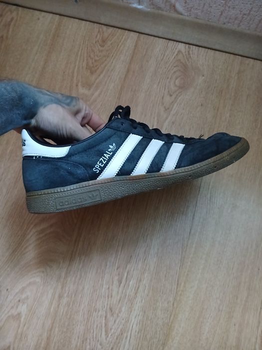 Кроссовки Adidas spezial 43 размер 27.5см