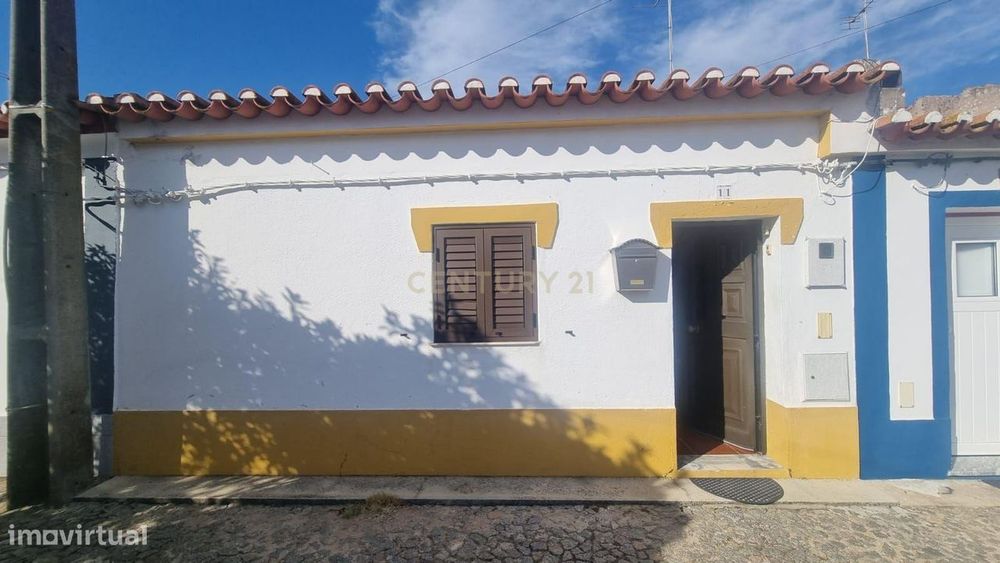 Moradia T2 em Montoito bom estado de conservação pronta habitar