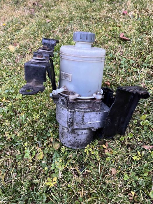 Pomp wspomagania Polo 9N