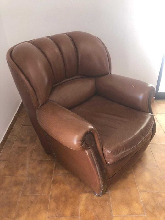Poltrona em pele