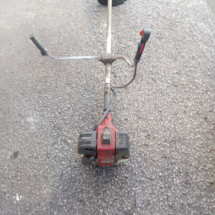 Roçadora efco 8530