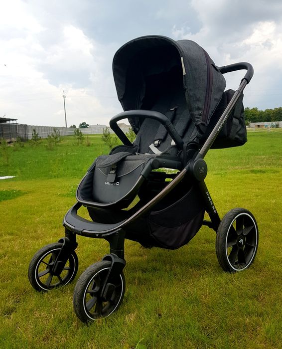 Muuvo Quick 2w1 - spacerówka i gondola, wózek