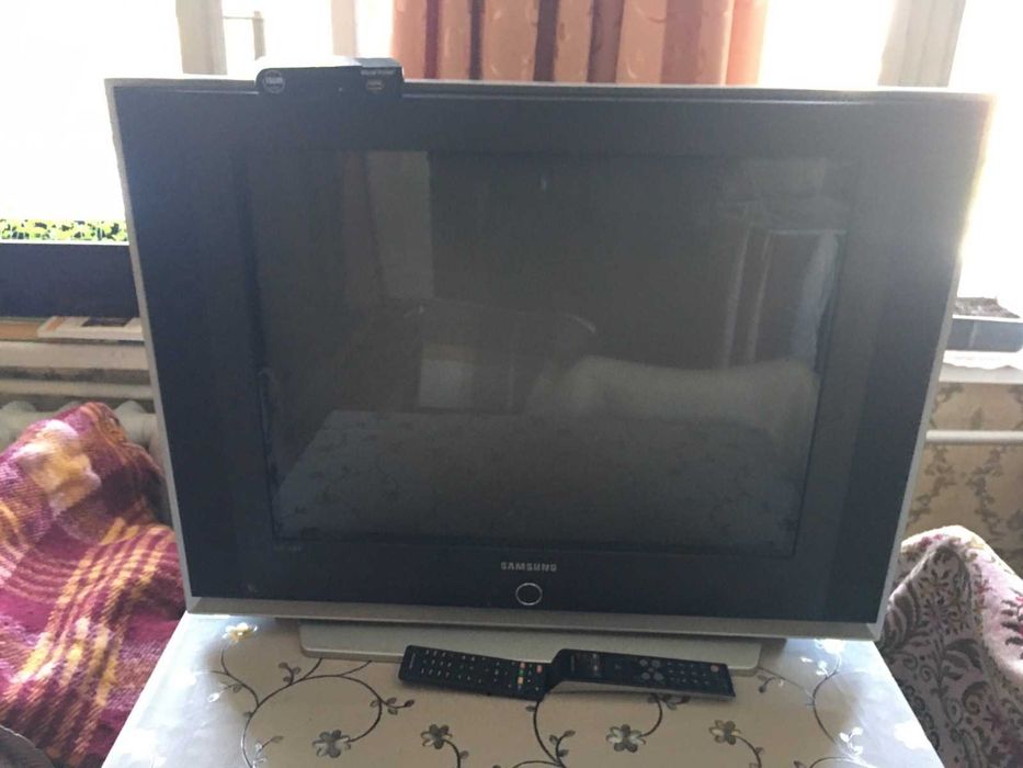 Телевізор Samsung 29" .