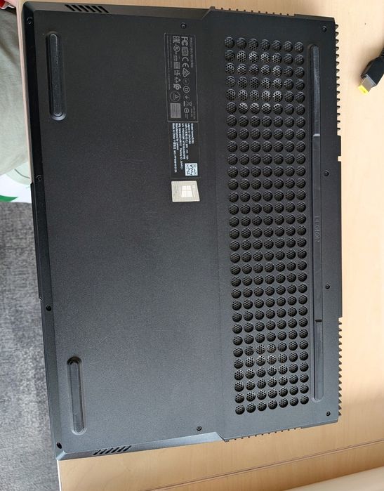 Laptop Lenovo Legion 5 15ACH6H - AMD Ryzen 7 5800H, 32GB RAM, NVIDIA