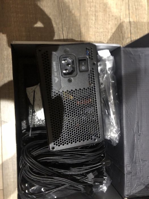 Блок живлення asus tuf gaming 1200w gold