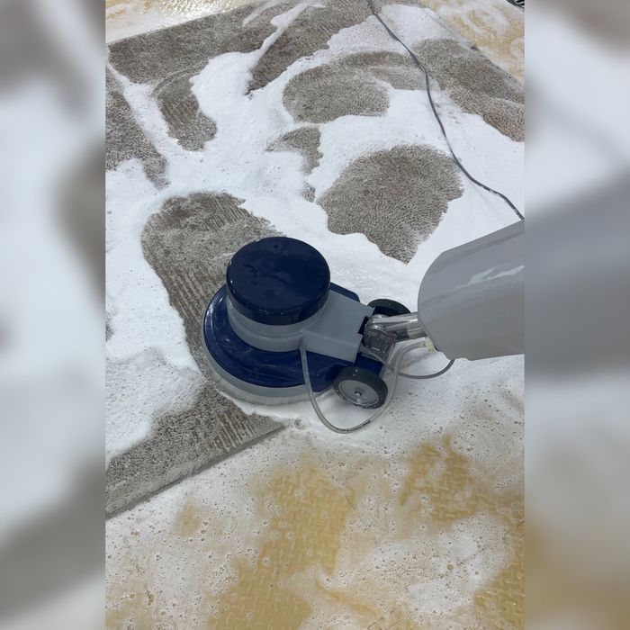 Хімчистка килимів Луцьк