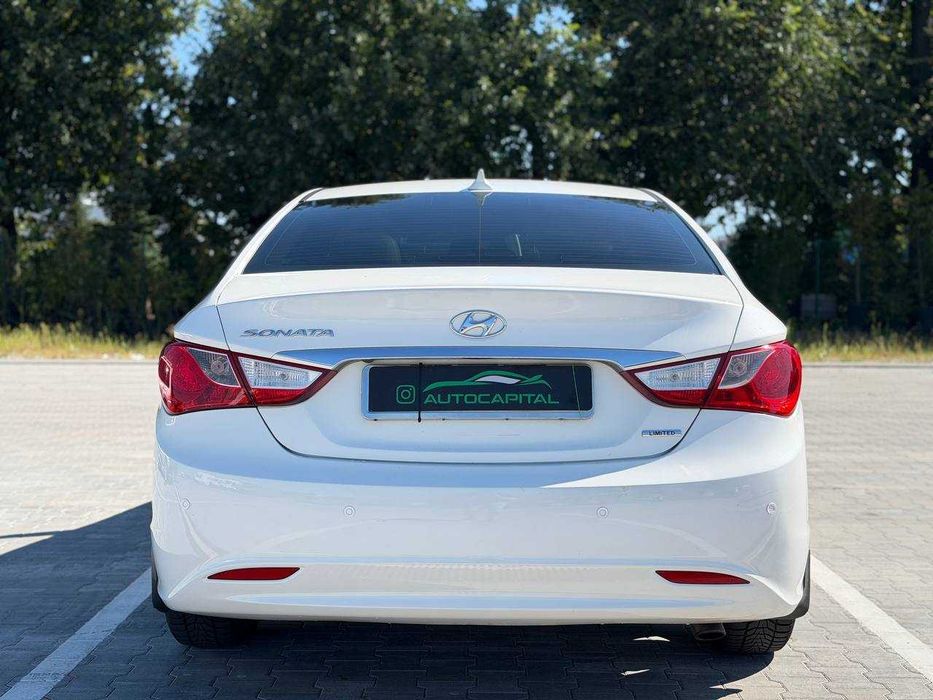 Hyundai Sonata 2013