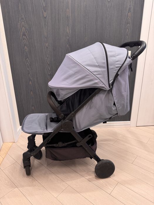 Компактна прогулянкова коляска Elodie details Mondo