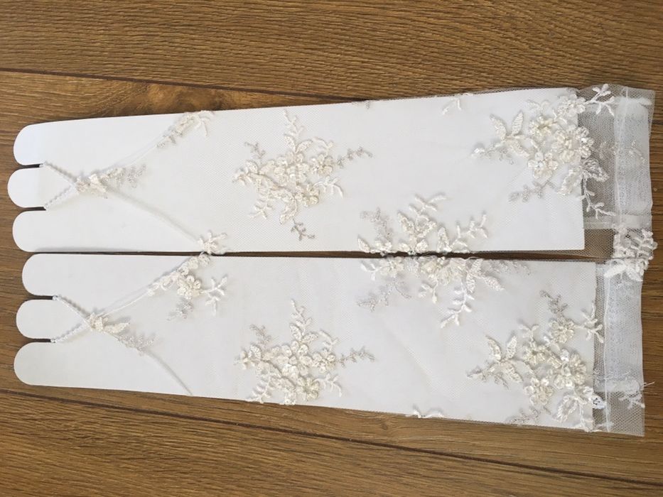 Весільні рукавиці