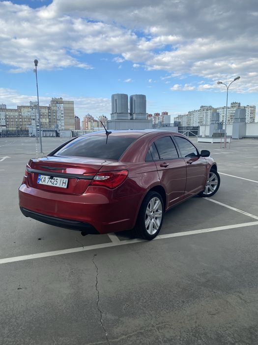 Chrysler 200 2013г.в.