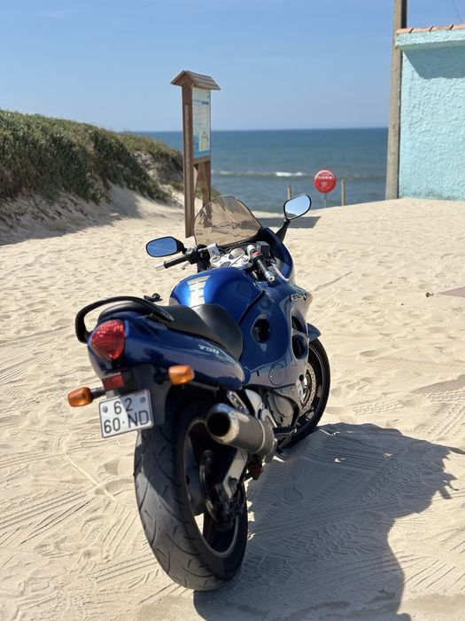 Suzuki GSX-F 750 750cc – NÃO É PRA QUALQUER UM