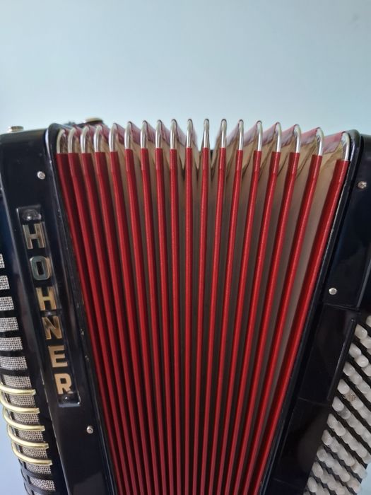 Akordeon guzikowy Hohner Maestro III N idealny stan