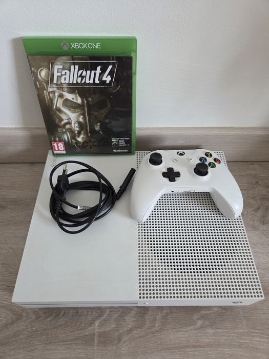 Xbox One S 500 Gb + Fallout 4