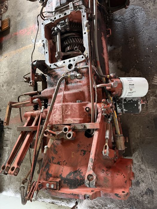 Skrzynia biegów, tylny most Ursus C-385,Zetor 8011,itp.